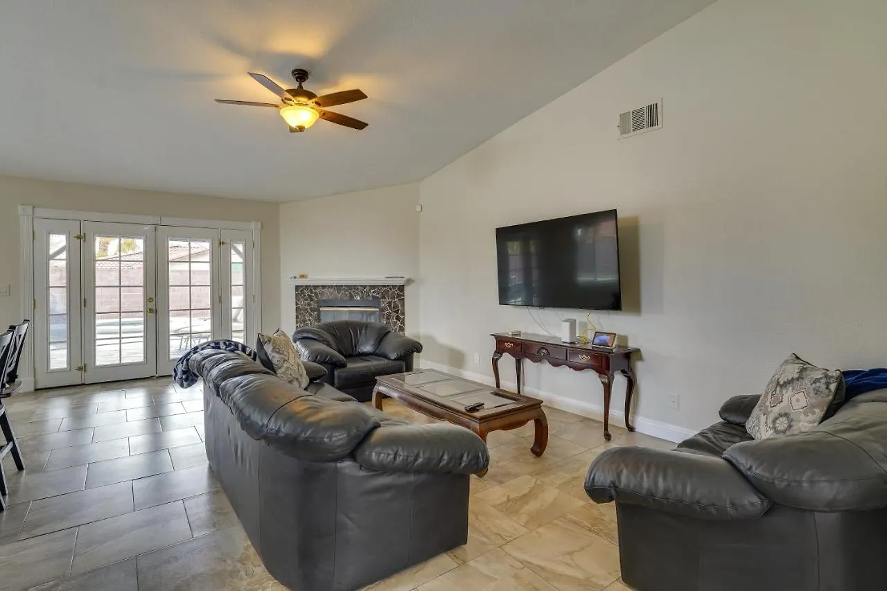 Holiday home Las Vegas Vacation Rental With Pool - Pet Friendly!